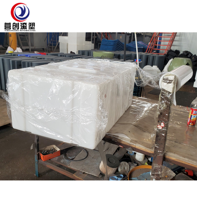 Αγορά Τεχνολογία Roto Molding Ενεργοποιημένες δεξαμενές νερού Roto Molded με αντοχή στα υπεριώδη φώτα online manufacture